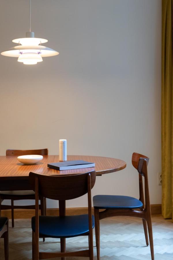 Pauline Loveling Apartment With Quiet Garden And 2 Bathrooms アントウェルペン エクステリア 写真